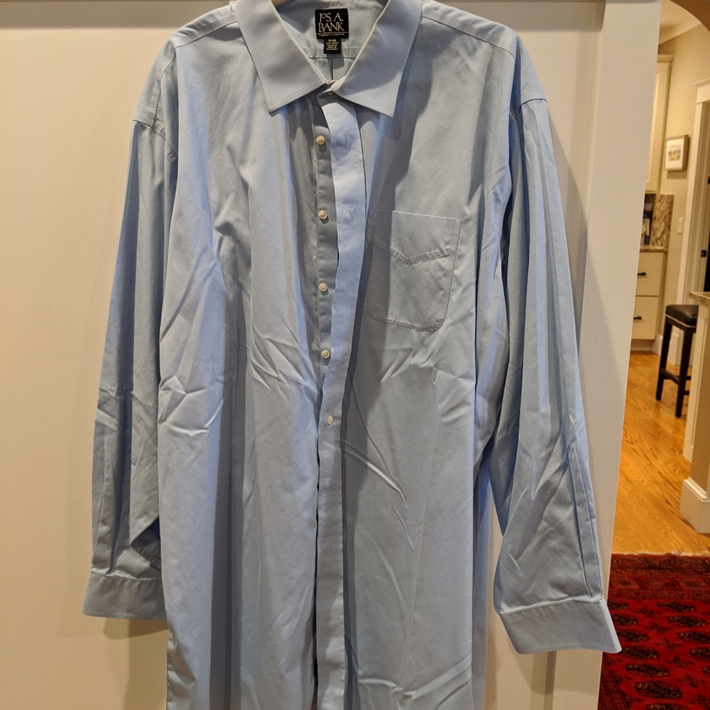 Men's Jos A Bank button down